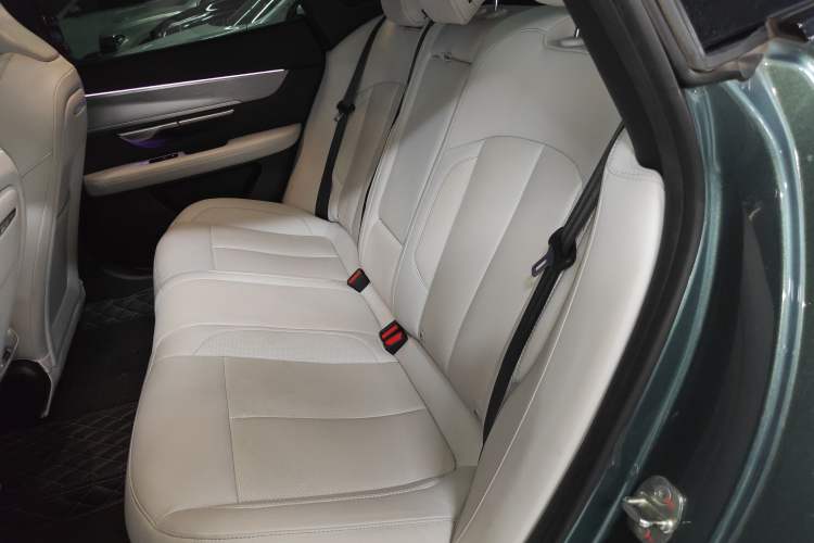 Used XPeng P7 2023 P7i 610 Max Performance Edition