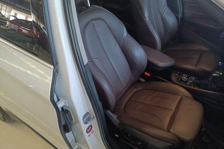 Used BMW X1 2016 sDrive18Li Luxury Model
