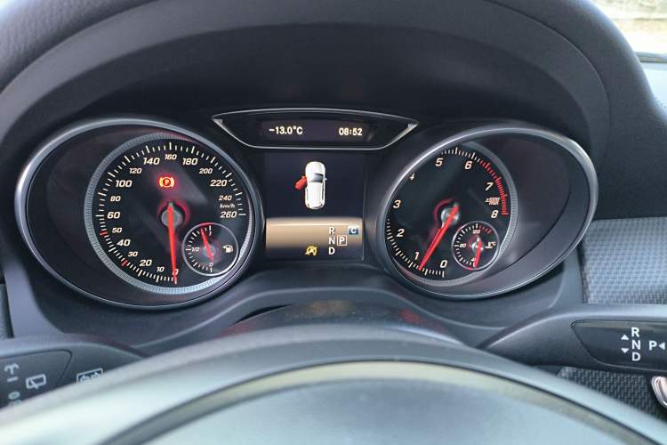 Used Mercedes-Benz GLA 2017 GLA 200 Fashion Model
