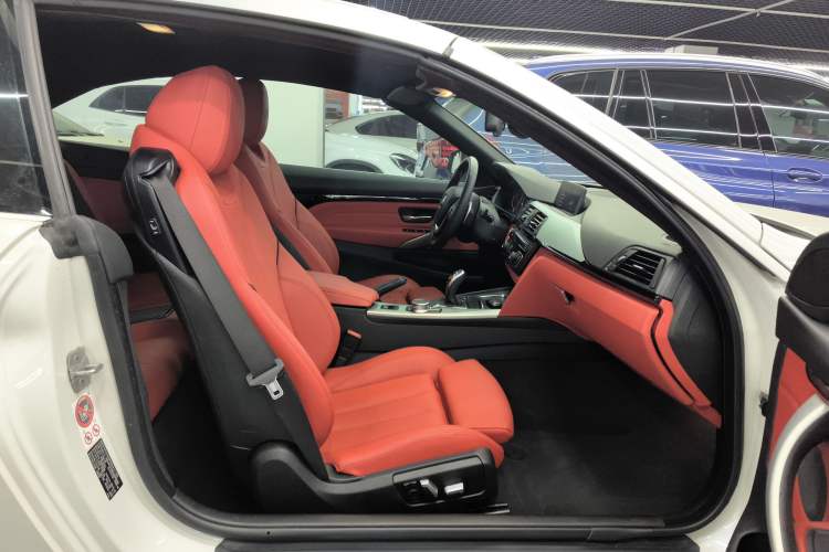 Used BMW 4 Series 2016 430i Convertible Design Package
