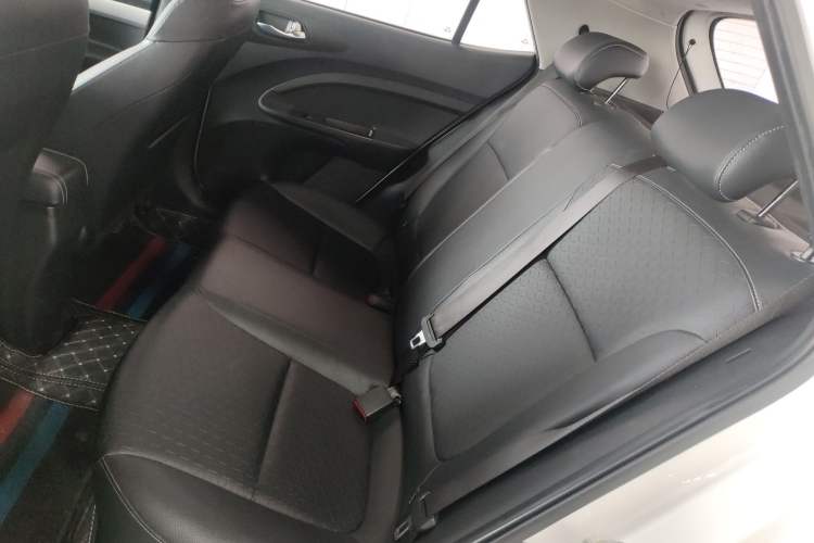 Used Kia kx1 Stonic 2019 1.4L Automatic Fun Edition China V Standard