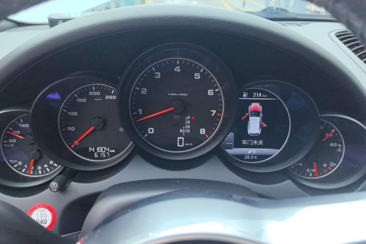 Used Porsche Cayenne 2016 Cayenne Platinum Edition 3.0T