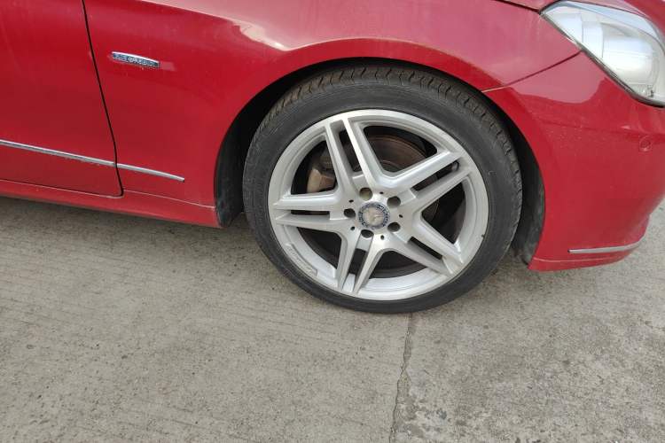 Used Mercedes-Benz E-Class 2011 E 260 CGI Coupe
