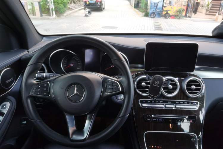 Used Mercedes-Benz GLC 2016 GLC 260 4MATIC Dynamic Edition
