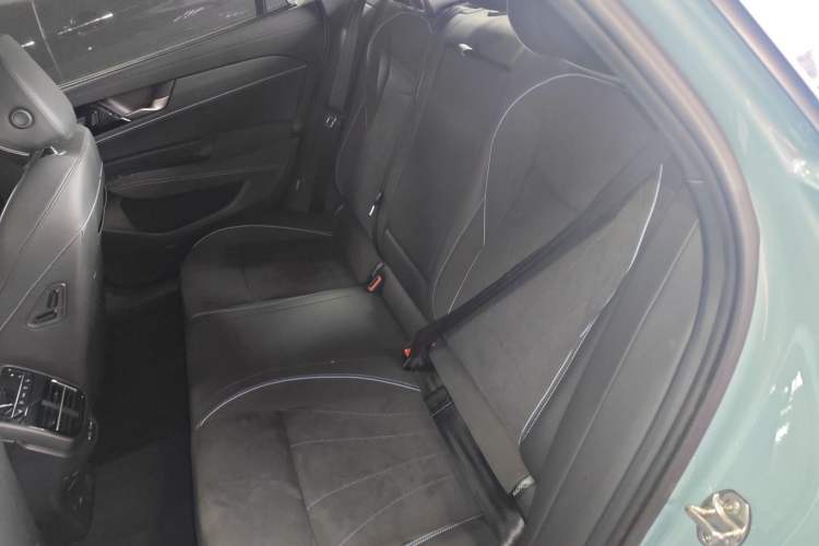 Used Volkswagen Passat 2025 Pro 380TSI Starry Dragon Luxury Edition