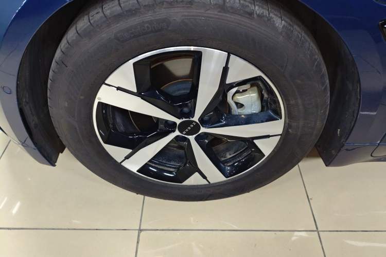 Used Zeekr 001 2023 WE Edition 100 kWh
