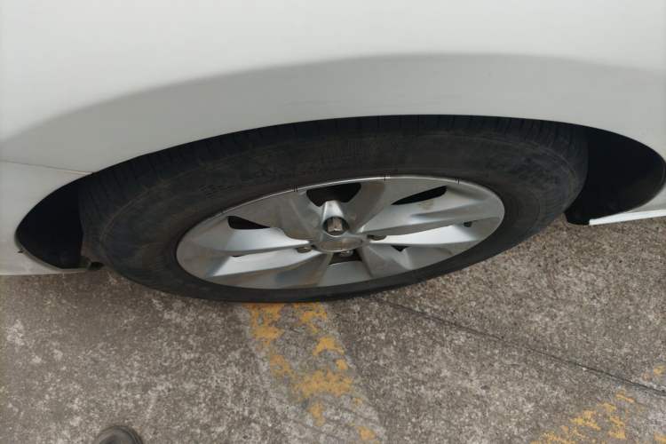 Used Chevrolet Cavalier 2022 325T Automatic Enjoyment Edition Exterior 4