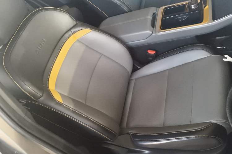 Used AION Y 2022 70 Intelligent Edition Lithium Iron Phosphate