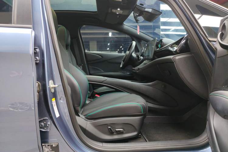 Used BYD Dolphin 2023 401km Knight Edition Right Front Seat