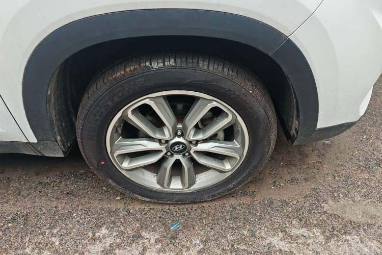 Used Hyundai ix35 2019 2.0L Automatic 2WD Zhiyong·Changxiang Edition China VI Standard
