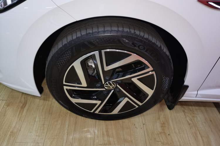 Used Volkswagen Sagitar 2025 300TSI DSG Excellence Edition Left Front Wheel Hub