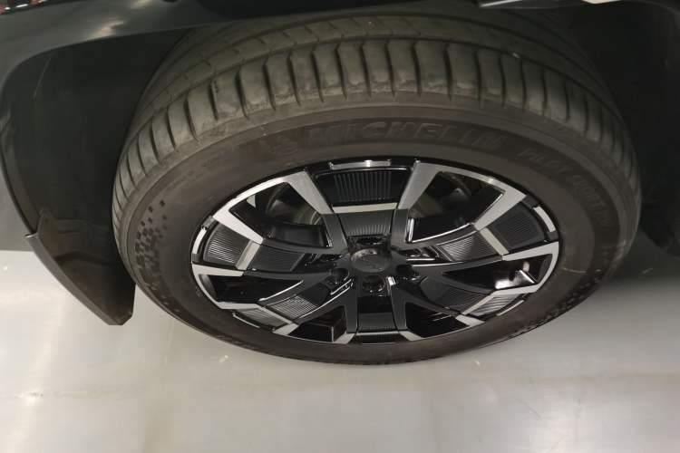 Used Formula Leopard 8 2025 Smart & Brave Flagship Edition 6 Seats