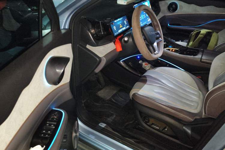 Used BYD Frigate 07 2023 DM-i 205KM Prestige Model
