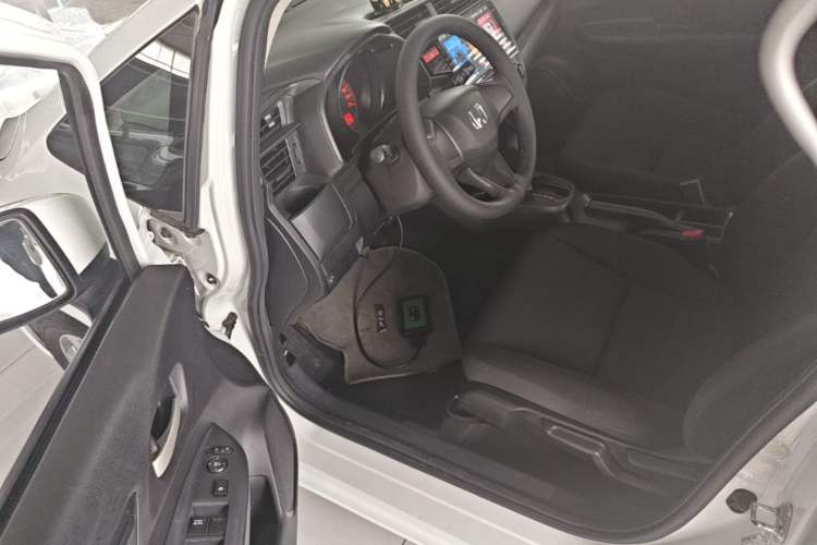 Used Honda Fit 2014 1.5L LX CVT Comfort Model
