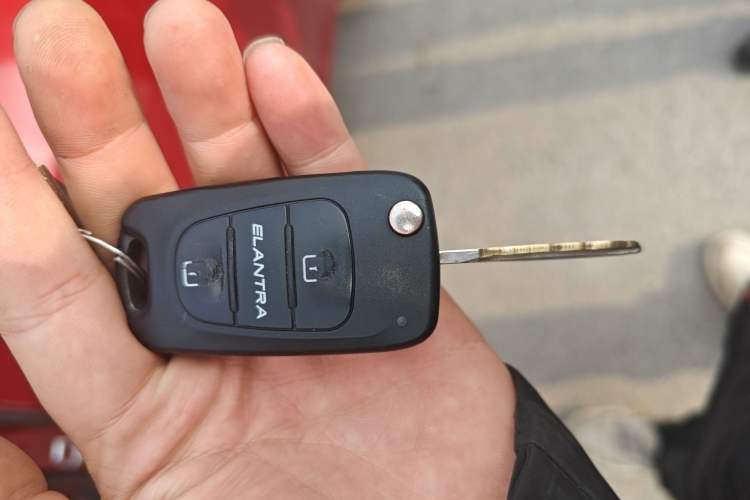 Used Hyundai Celesta 2011 1.6L Manual Comfort Edition
