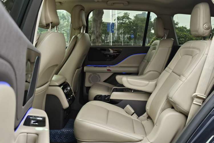 Used Lincoln Aviator 2020 3.0T V6 Four-Wheel Drive Premium Edition