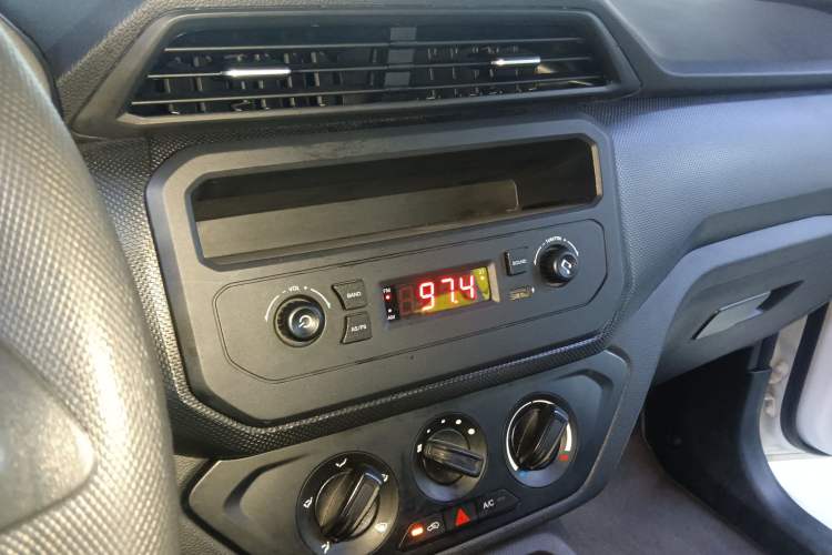 Used Wuling Hongguang 2021 1.5L Revised S Base Version with Electric Power Steering LAR