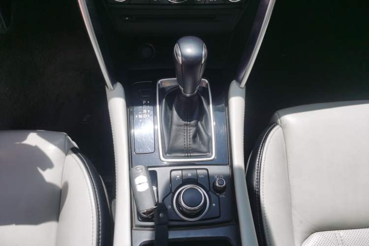 Used Mazda CX-4 2016 2.0L Automatic Two-Wheel Drive Blue Sky Leading Edition