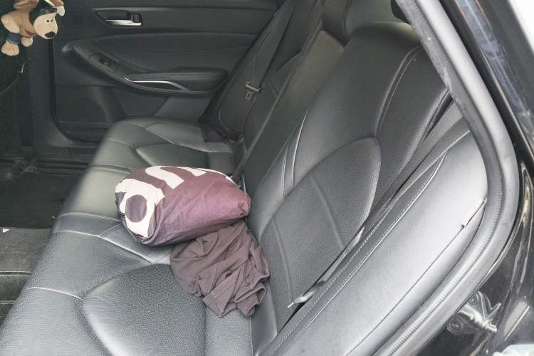 Used Toyota Avalon 2019 2.0L XLE Premium Edition China VI