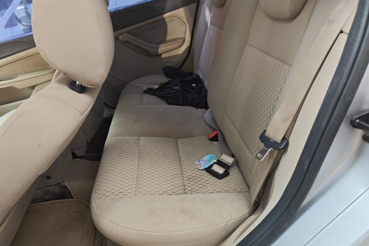 Used Ford Focus 2009 Sedan 1.8L Automatic Fashion Edition