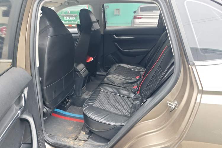 Used Skoda Kamiq 2018 1.5L Automatic Comfort Edition China VI Standard Left Rear Seat