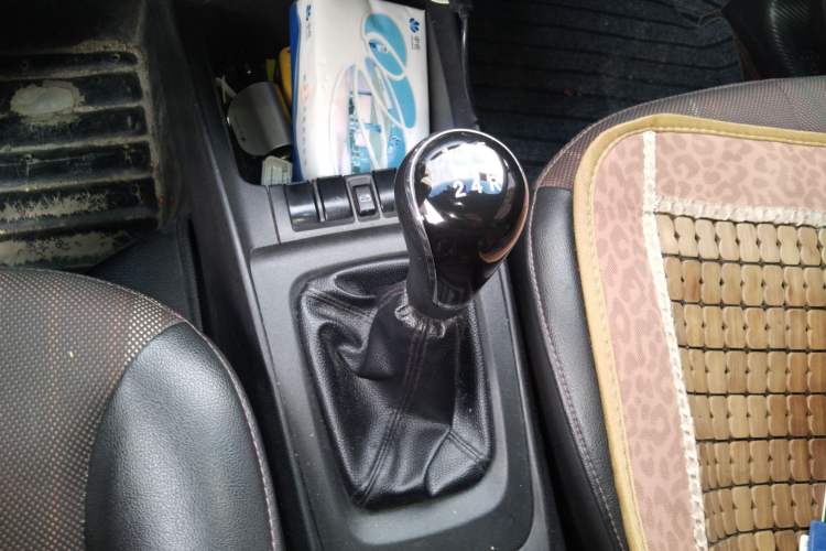 Used Chevrolet Sail 2013 Sedan 1.2L Manual Fashionable Happiness Edition