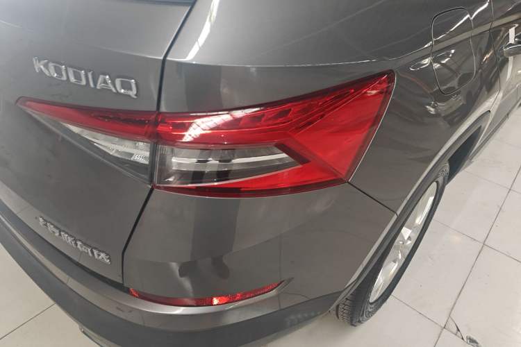 Used Skoda Kodiaq 2017 TSI330 7-Seater Two-Wheel-Drive Luxury Edition