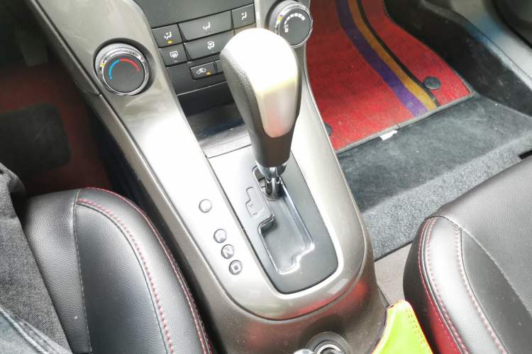 Used Chevrolet Cruze 2015 1.5L Classic SE AT
