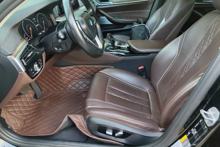 Used BMW 5 Series New Energy 2019 530Le Luxury Package
