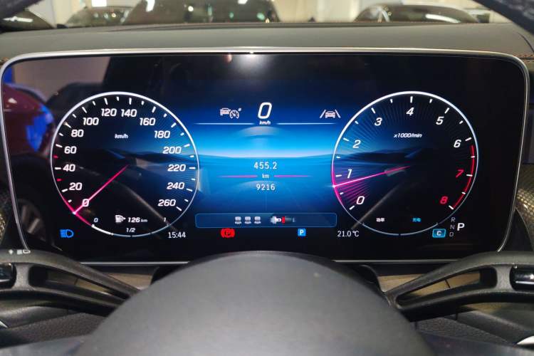 Used Mercedes-Benz GLC Coupe 2025 GLC 260 4MATIC Coupe SUV Instrument Cluster