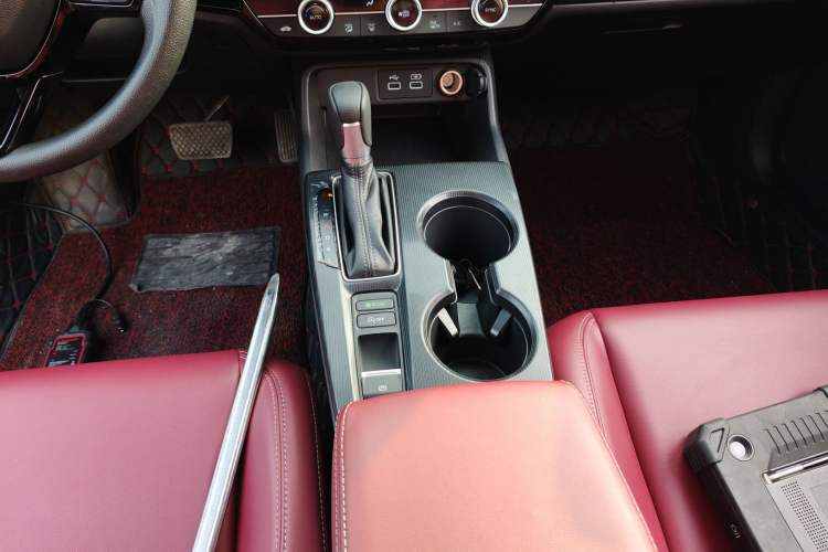 Used Honda Civic 2022 240TURBO CVT Dynamic Edition
