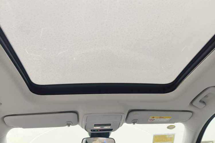 Used Chevrolet Equinox Plus 2024 155km ACTIV Ultimate Edition
