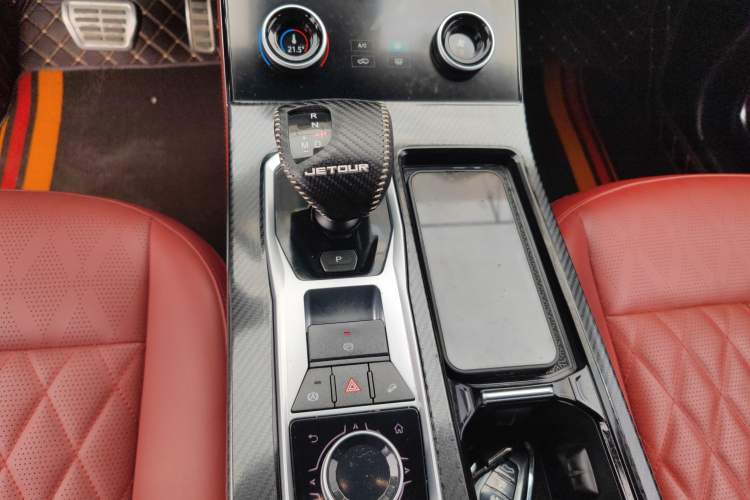 Used JETOUR X70 PLUS 2023 1.6T DCT Stronger PRO+ 5-Seater
