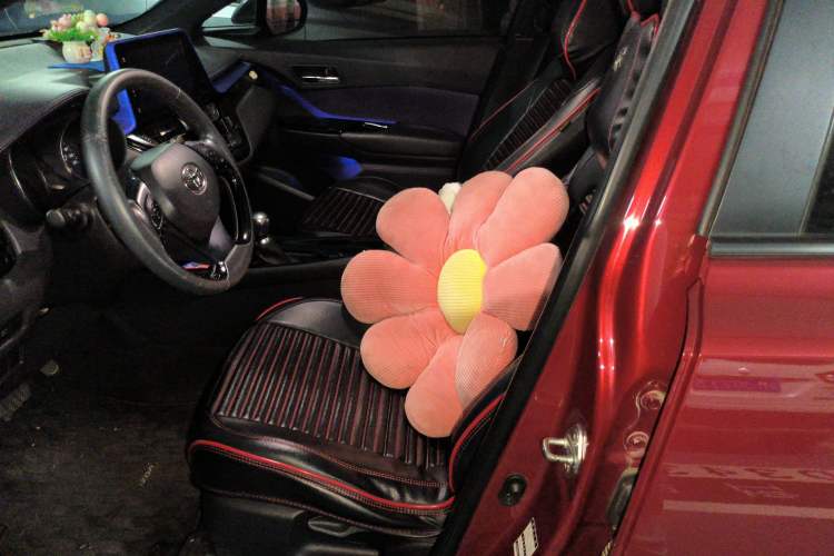 Used Toyota IZOA 2018 2.0L Yichi Edition China V Standard