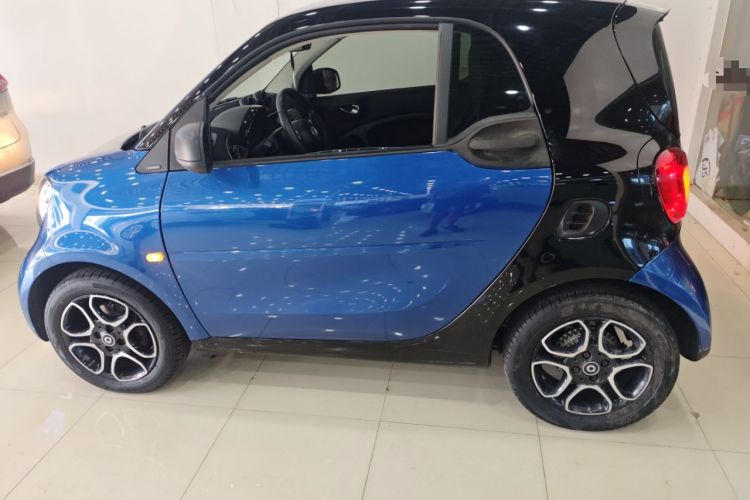Used smart fortwo 2019 0.9T 66kW Hardtop Wind Power Edition China VI
