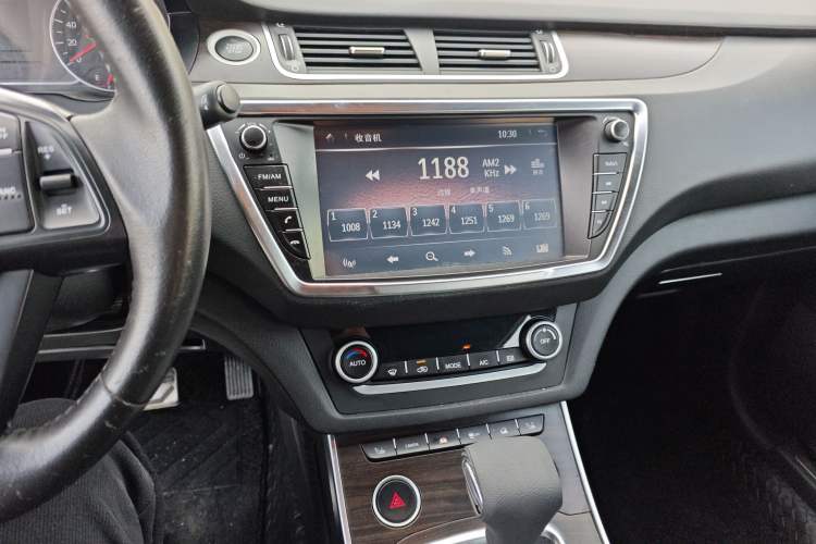 Used Land X7 2015 2.0T Panoramic Flagship Edition
