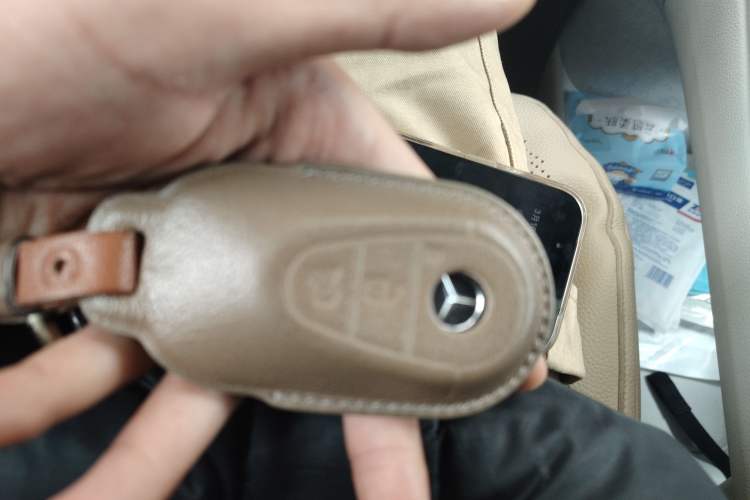 Used Mercedes-Benz EQE SUV 2023 350 4MATIC Luxury Edition Vehicle Key