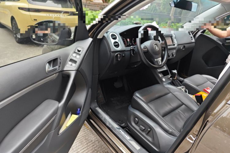 Used Volkswagen Tiguan 2016 300TSI Automatic Two-Wheel Drive Luxury Edition Driver Seat