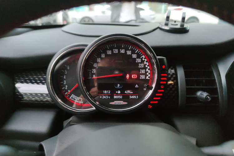 Used MINI JCW 2015 2.0T JOHN COOPER WORKS Instrument Cluster