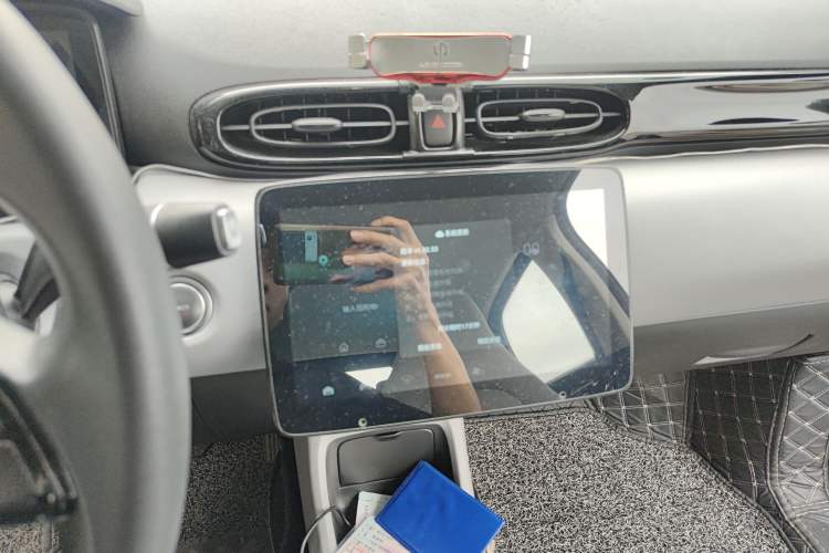 Used Leapmotor T03 2022 Crystal Edition Audio And AC Panel