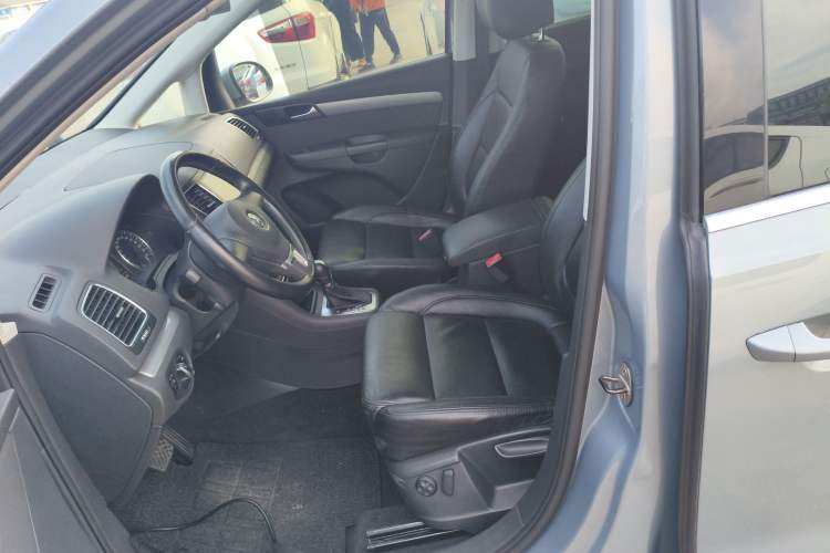 Used Volkswagen Sharan 2013 2.0 TSI Standard Model
