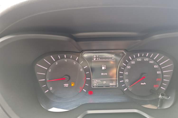 Used GAC Trumpchi GS4 2017 235T Automatic Two-Wheel Drive Elite Edition Instrument Cluster