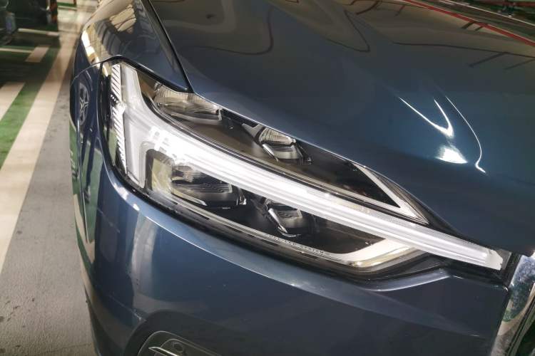 Used Volvo XC60 2021 T5 4x4 Smart Luxury Edition