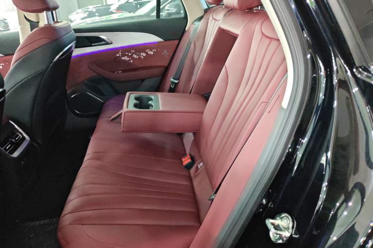 Used Hongqi H5 PHEV 2025 170 Super Hybrid Version
