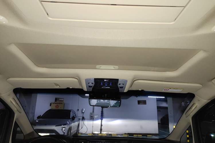 Used Toyota Vellfire 2021 Crown Dual-Engine 2.5L HV Supreme Edition