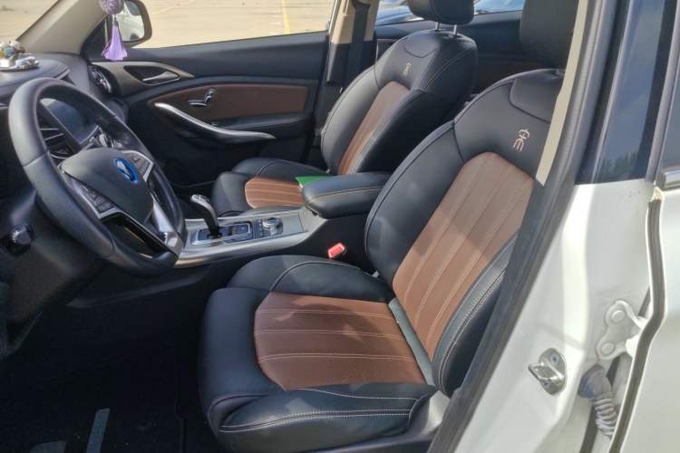 Used BYD Song New Energy 2017 Song DM 1.5TID All-Wheel Drive Luxury Model
