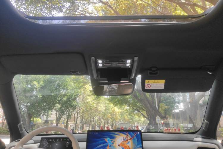 Used Formula Leopard Titanium 3 2025 501KM All-Wheel Drive Intelligent Driving Ultra Version