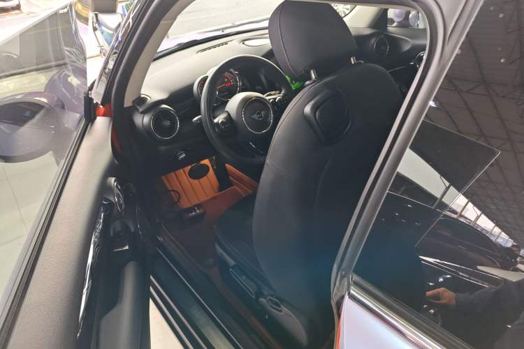 Used MINI MINI 2019 1.5T ONE PLUS