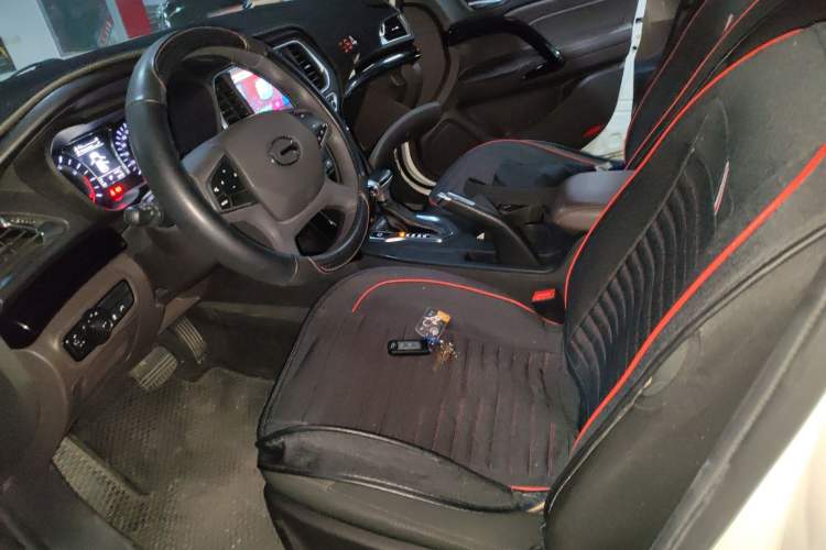 Used GAC Trumpchi GS4 2015 200T G-DCT Elite Edition Left Front Seat