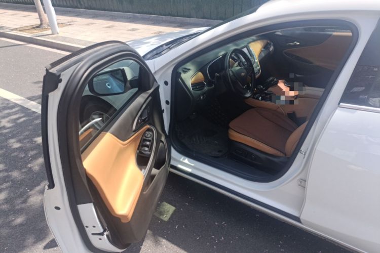 Used Chevrolet Malibu XL 2017 1.5T Automatic Ruichi Edition Driver Seat